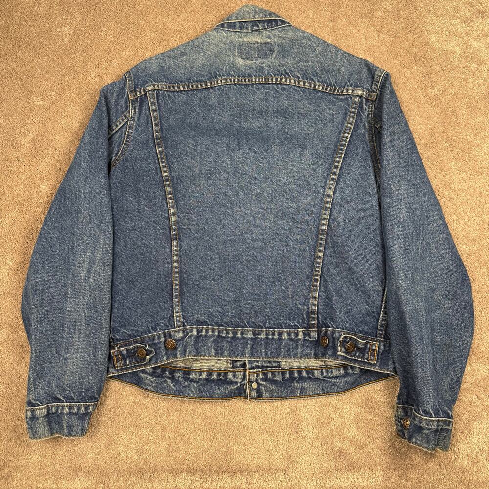 Vtg Levi's Denim Jacket Size M 42R Blue 90s Streetwear Grunge Trucker 70506-0216 - Picture 3 of 4
